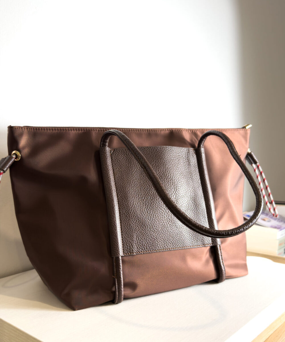 Alternative view of Bolso Shopper