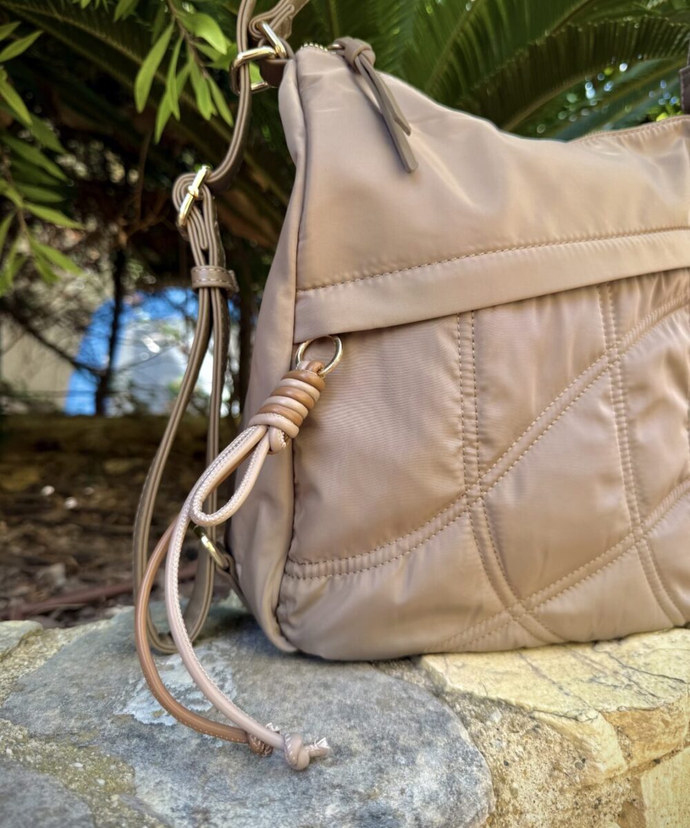 Alternative view of Mochila bolso nylon