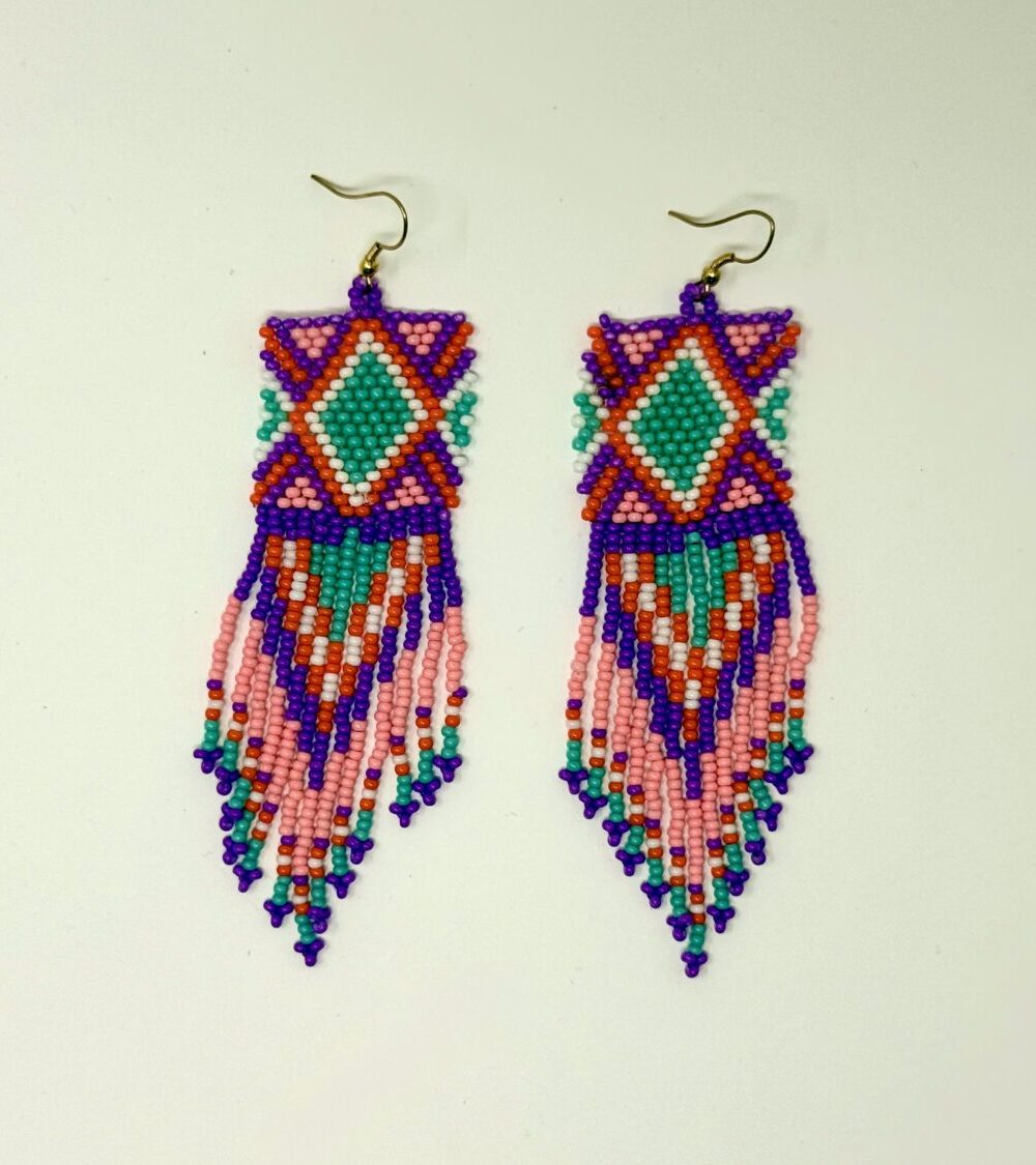 Pendientes cuentas mutlicolor morado