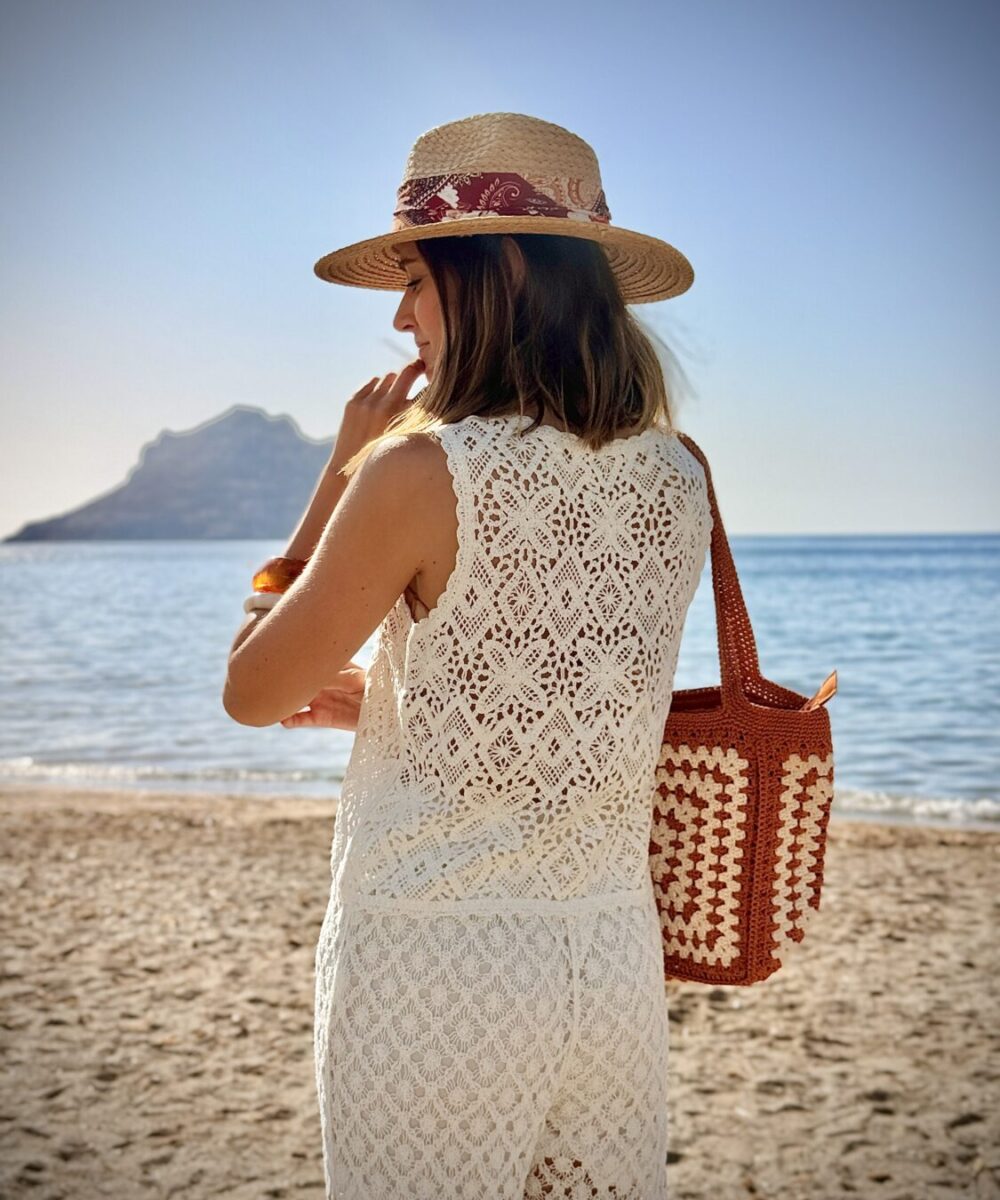 Alternative view of Top crochet